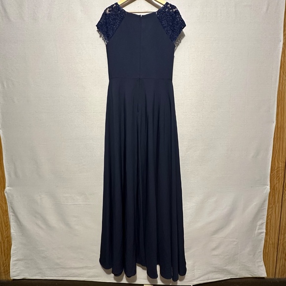 NWT La Femme Cap Sleeve Evening Gown - size 10 - Picture 5 of 8